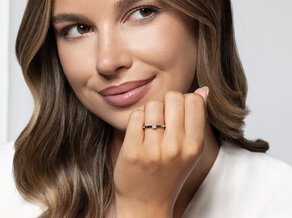 Verlobungsring Modern Petite in Gelbgold