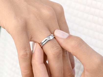 Verlobungsring Modern in Platin