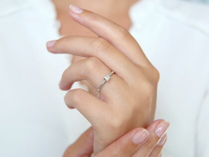 Verlobungsring Princess in 14K Weißgold mit Diamant 0,25ct G/SI