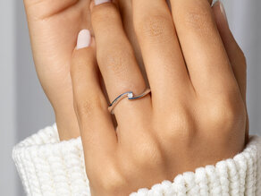 Verlobungsring Twist Petite in 14K Weißgold mit Diamant 0,04ct G/SI