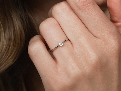 Verlobungsring Spirit in 9K Roségold mit Diamant 0,15ct H/SI