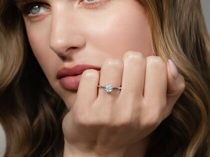 Verlobungsring Spirit in 9K Weißgold mit Diamant 1,00ct H/SI