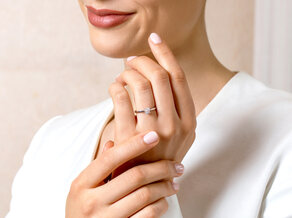 Verlobungsring Surprise in 9K Gelbgold mit Diamant 0,75ct G/SI