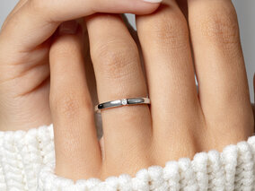 Verlobungsring Infinity Petite in 14K Gelbgold mit Diamant 0,03ct G/SI