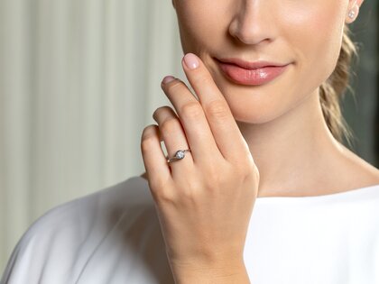 Verlobungsring Touch in 14K Gelbgold mit Diamant 0,50ct G/SI