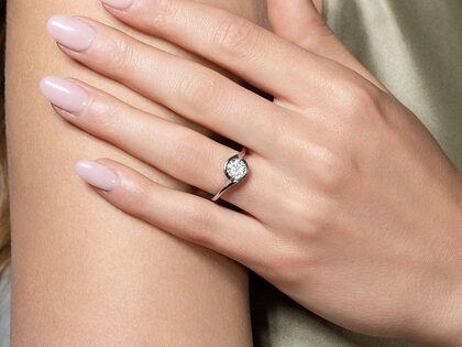 Verlobungsring Touch in 9K Weißgold mit Diamant 1,00ct G/SI